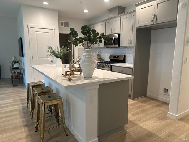 5422 Nuovo Way, Antioch, CA 94531