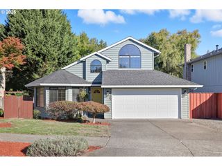 7285 Se VILLA St, Hillsboro, OR 97123