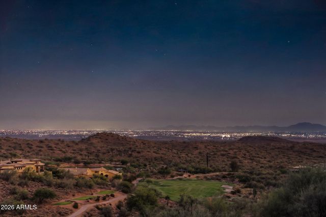 9815 N PALISADES Boulevard, Fountain Hills, AZ 85268