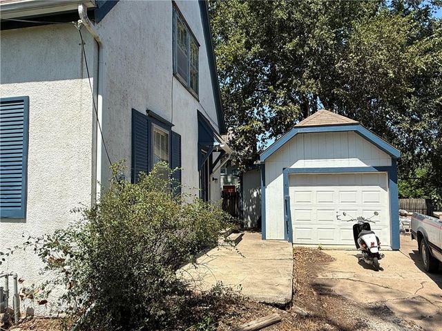 745 S Princeton Street, Ottawa, KS 66067