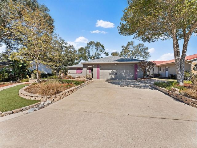 7118 LEXINGTON CIRCLE, Brooksville, FL 34602