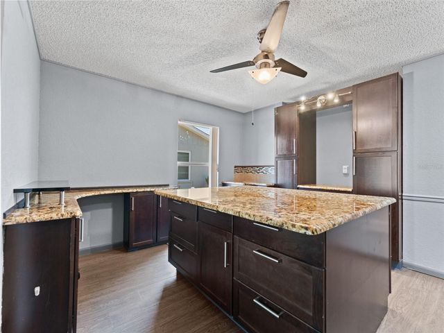 7118 LEXINGTON CIRCLE, Brooksville, FL 34602