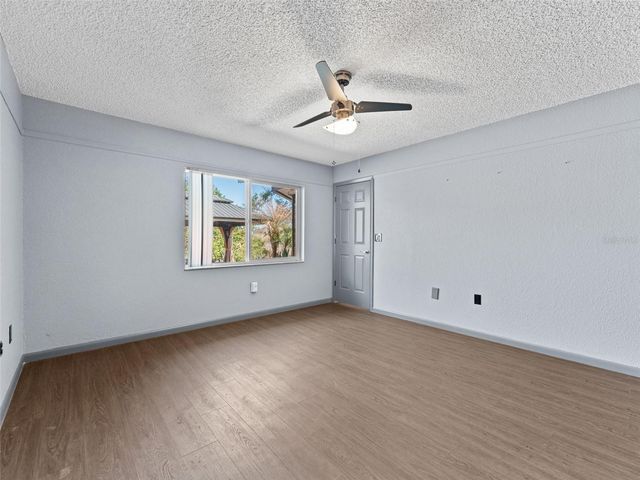 7118 LEXINGTON CIRCLE, Brooksville, FL 34602