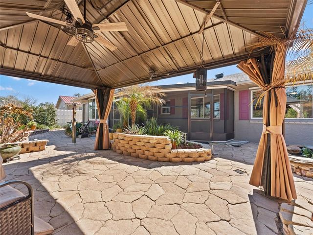 7118 LEXINGTON CIRCLE, Brooksville, FL 34602