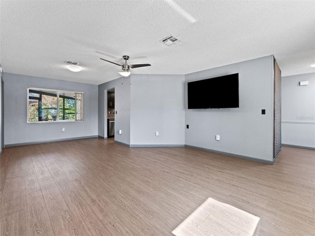 7118 LEXINGTON CIRCLE, Brooksville, FL 34602