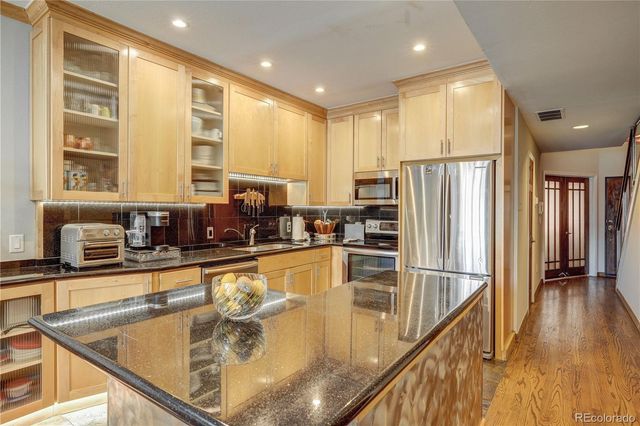 1512 Larimer Street 24, Denver, CO 80202