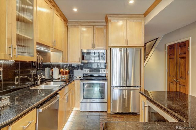 1512 Larimer Street 24, Denver, CO 80202