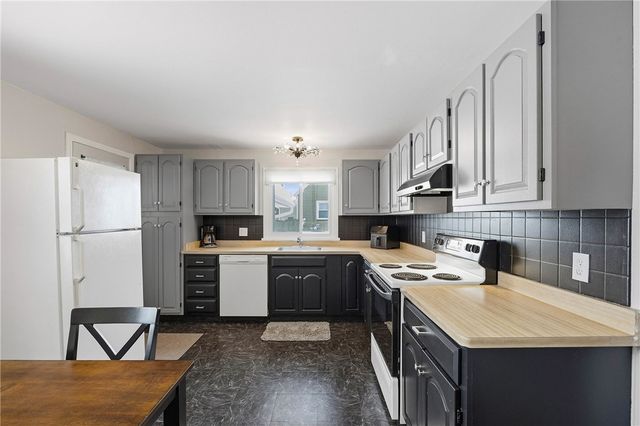 19 Sierra Road, Chili, NY 14624