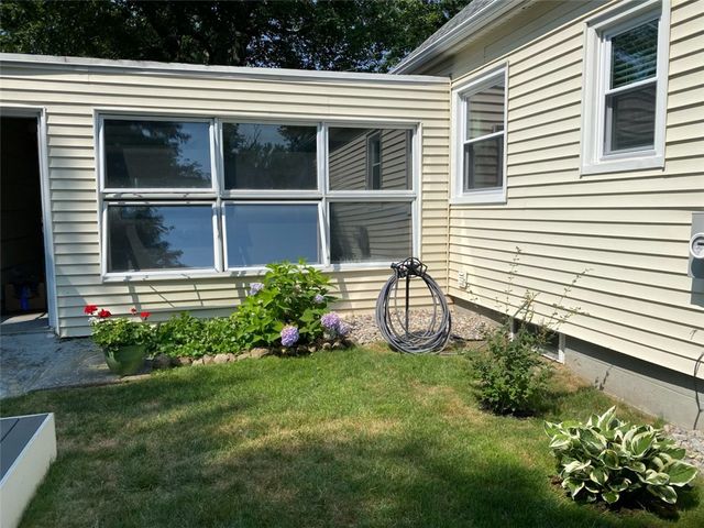 19 Sierra Road, Chili, NY 14624