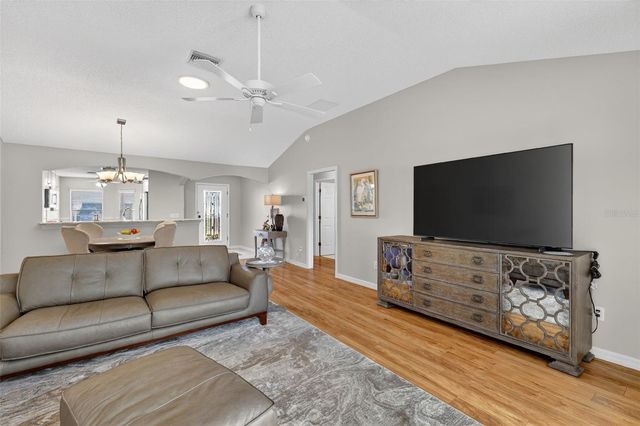 604 HARTLEY PLACE, The Villages, FL 32162