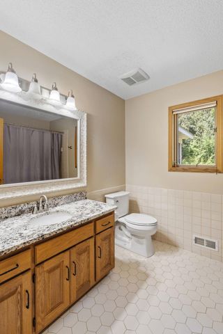 11635 177th Street W, Lakeville, MN 55044