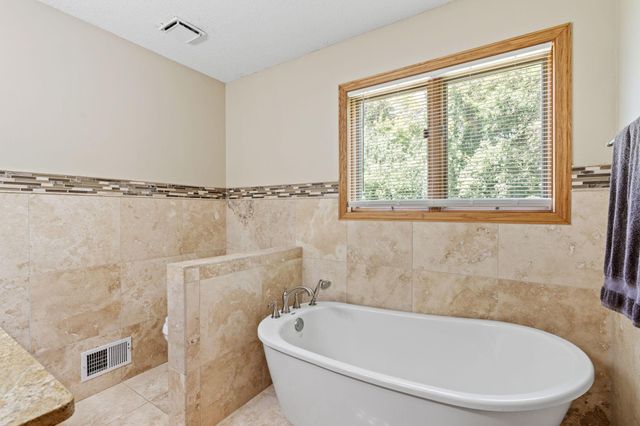 11635 177th Street W, Lakeville, MN 55044