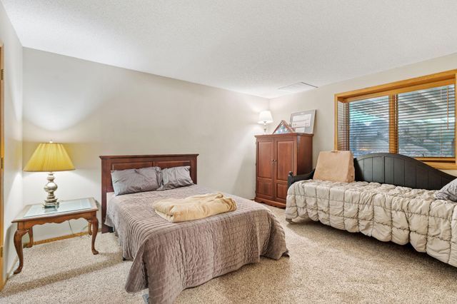 11635 177th Street W, Lakeville, MN 55044