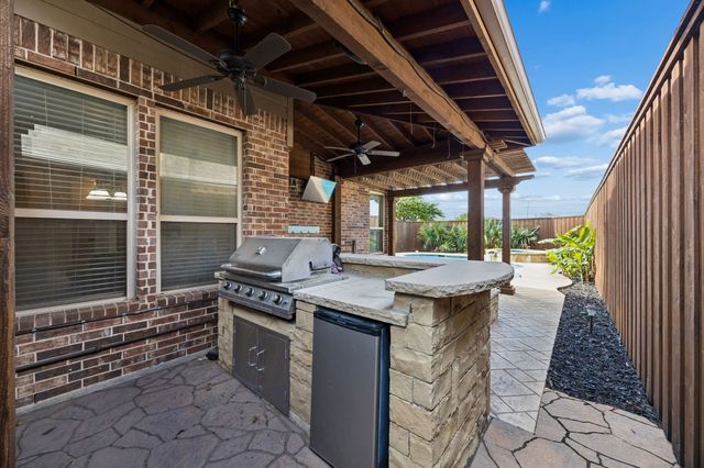 6329 Whetstone Drive, Mckinney, TX 75070
