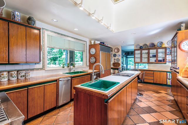 145 New Preston Hill Road, Washington, CT 06777