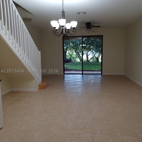 3839 Pond Apple Dr 6, Weston, FL 33332