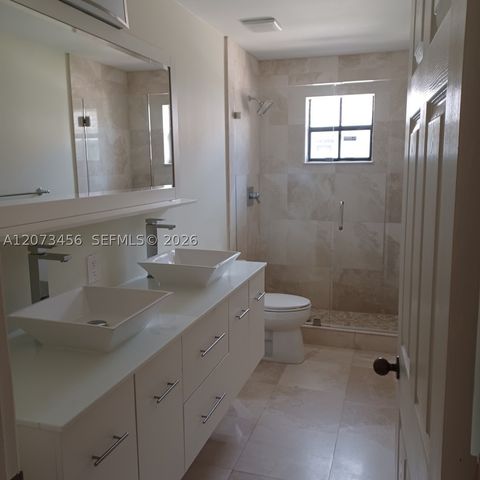 3839 Pond Apple Dr 6, Weston, FL 33332
