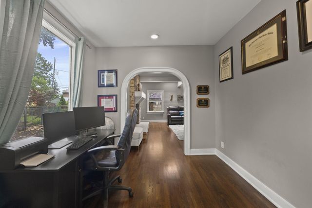 1851 Berkshire Road, Columbus, OH 43221