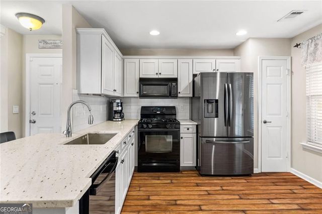 369 Hiawassee Drive, Woodstock, GA 30188