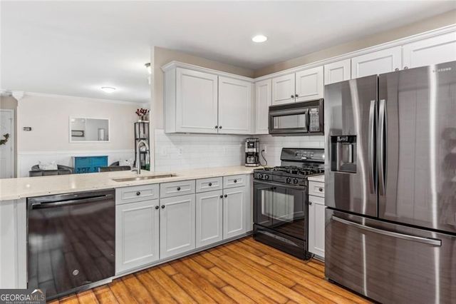 369 Hiawassee Drive, Woodstock, GA 30188