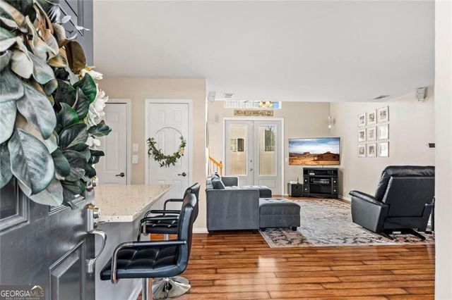 369 Hiawassee Drive, Woodstock, GA 30188