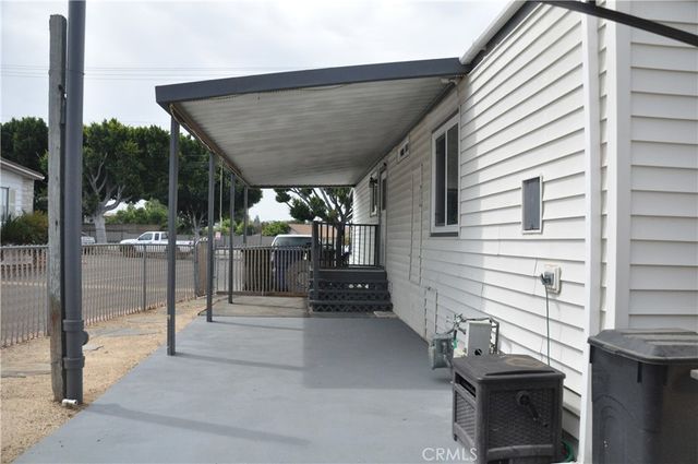 201 E Arrow Highway 4, Glendora, CA 91740