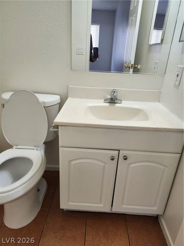 3437 East Cheyenne Avenue D, North Las Vegas, NV 89030
