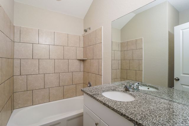 1224 Treehouse, New Braunfels, TX 78130