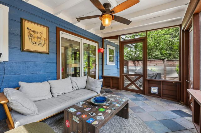 200 La Vista ST, Austin, TX 78704