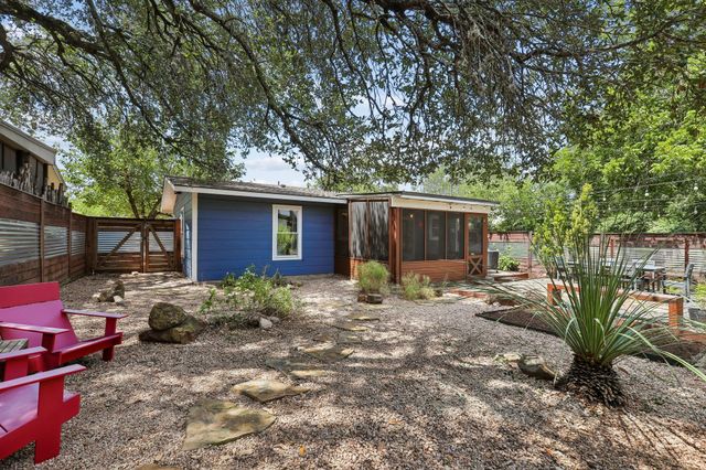 200 La Vista ST, Austin, TX 78704
