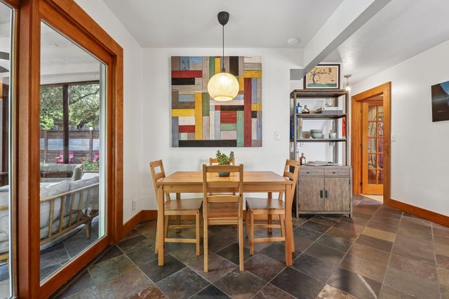 200 La Vista ST, Austin, TX 78704