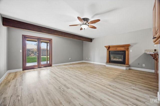 7100 Tioga Court, Bakersfield, CA 93309