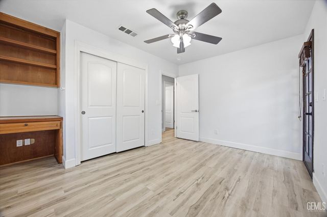 7100 Tioga Court, Bakersfield, CA 93309