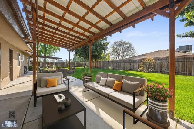 7100 Tioga Court, Bakersfield, CA 93309