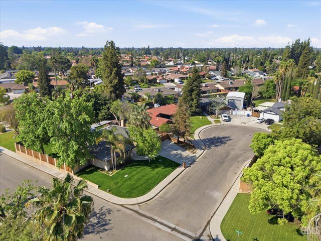 7100 Tioga Court, Bakersfield, CA 93309