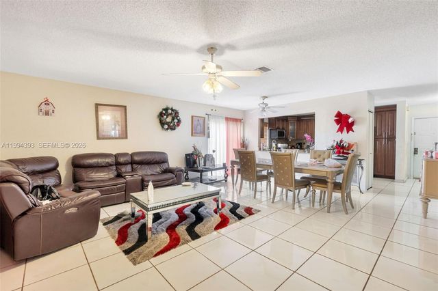 2236 Seagrape Cir, Coconut Creek, FL 33066