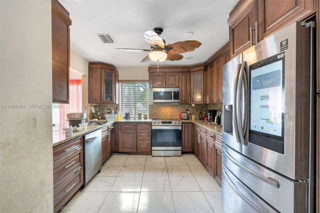 2236 Seagrape Cir, Coconut Creek, FL 33066