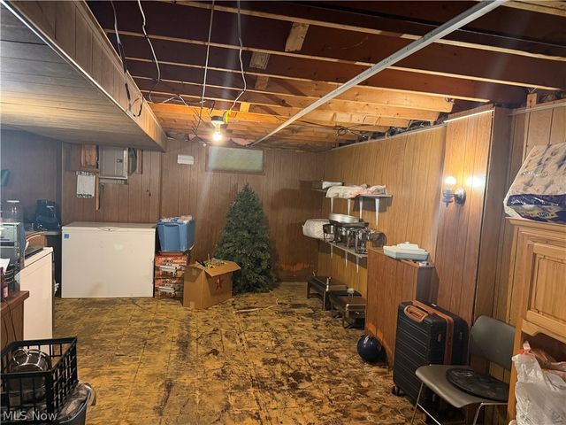 2843 Linda Drive NW, Warren, OH 44485