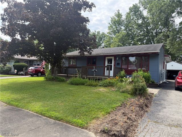 2843 Linda Drive NW, Warren, OH 44485