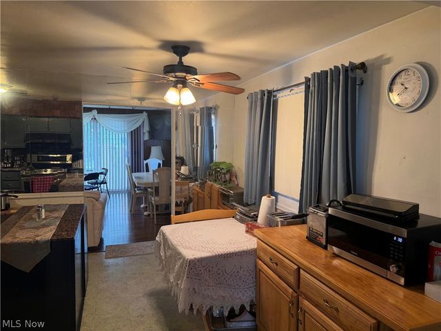 2843 Linda Drive NW, Warren, OH 44485