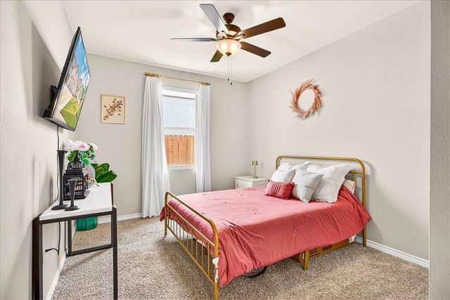 2646 Las Estrellas St, Corpus Christi, TX 78414