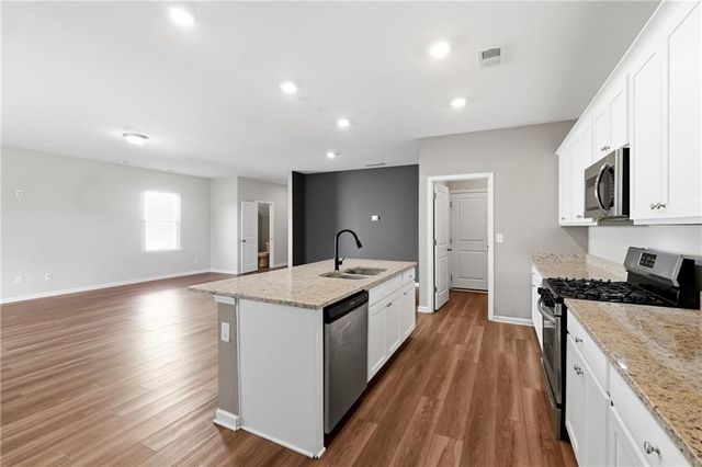 21 Golden Eagle Parkway, Braselton, GA 30517