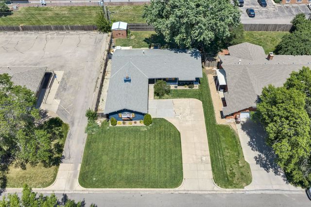 6410 E 12th St N, Wichita, KS 67206