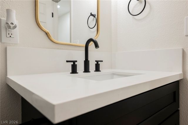 826 Hart Avenue, Las Vegas, NV 89106