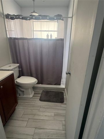 381 E 61st St, Hialeah, FL 33013