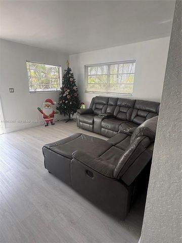 381 E 61st St, Hialeah, FL 33013