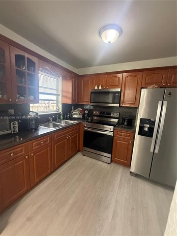 381 E 61st St, Hialeah, FL 33013