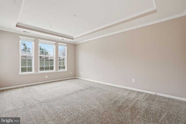 44025 VAIRA TER, Chantilly, VA 20152