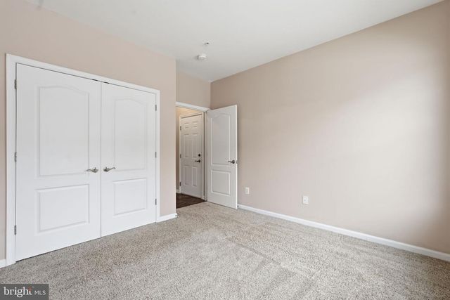 44025 VAIRA TER, Chantilly, VA 20152