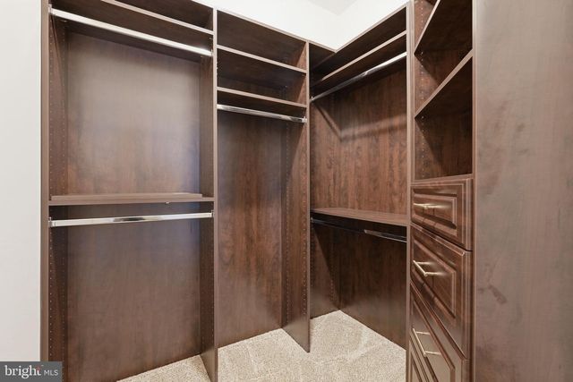 44025 VAIRA TER, Chantilly, VA 20152